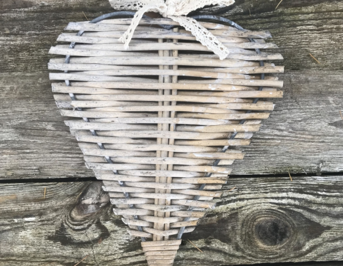 Prútené srdce na zavesenie 25cm