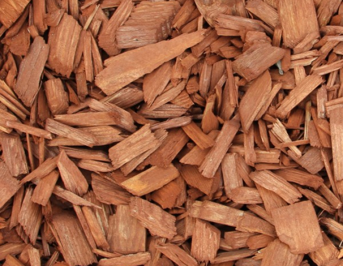 Floria Dekoračná štiepka hnedá 70l