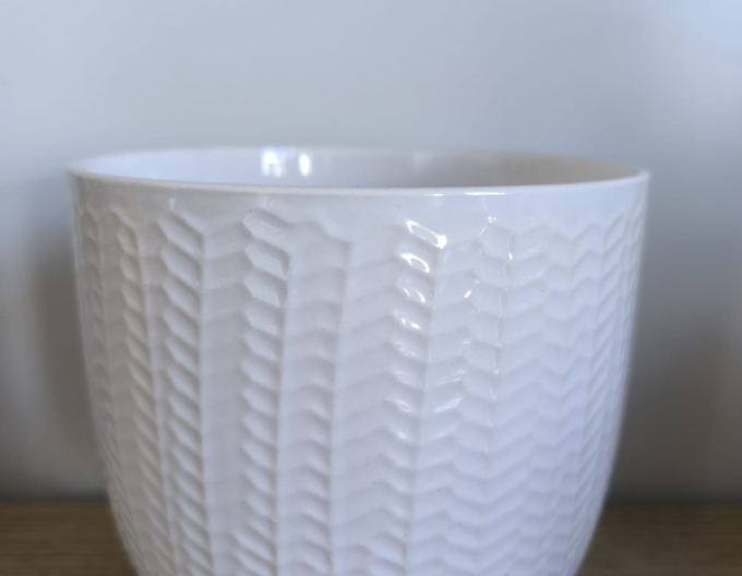 Obal na kvetináč keramický biely s leskom